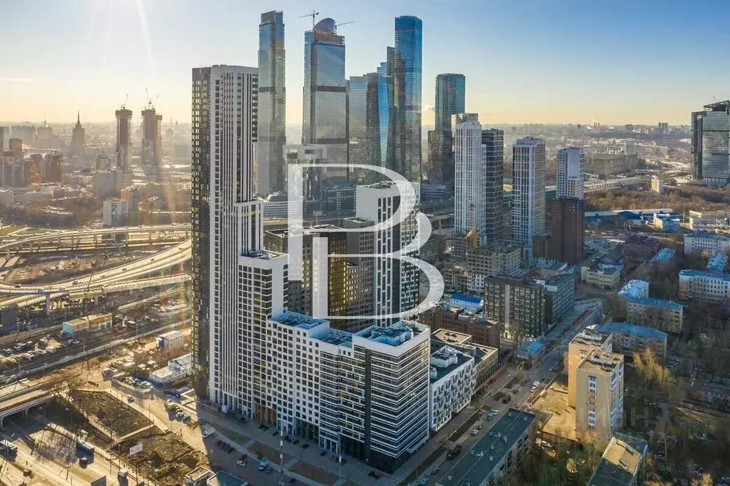 Торговая площадь в Москва Шмитовский проезд, 39к3 (64 м) - Фото 0