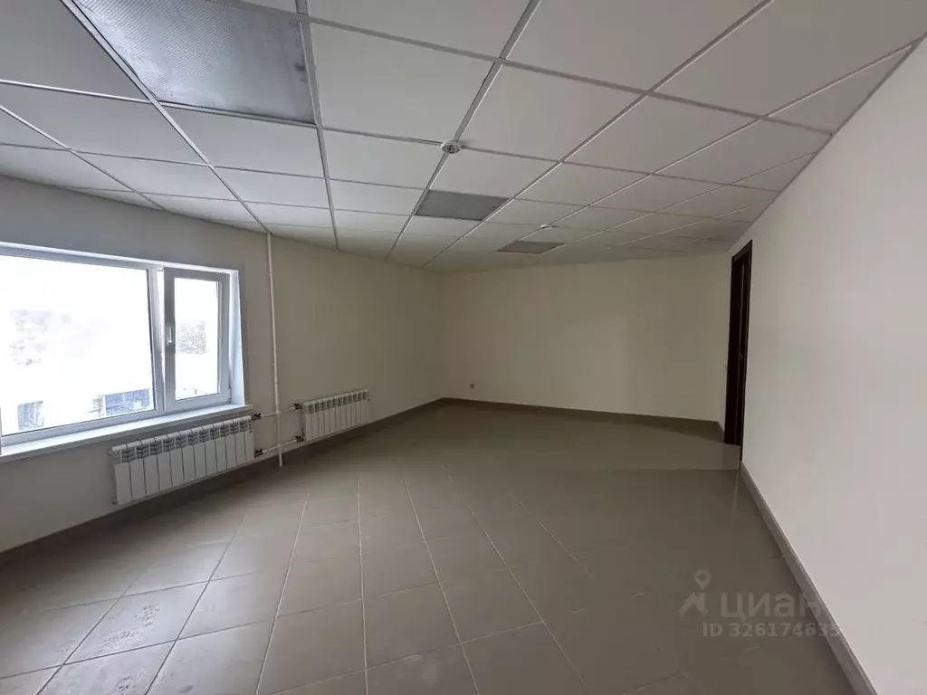 Помещение свободного назначения в Татарстан, Казань просп. Победы, 206 ... - Фото 1