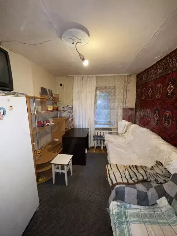 Комната 12 м в 5-к., 1/5 эт. - Фото 0