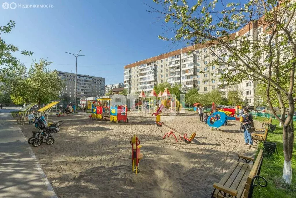 2-комнатная квартира: Тюмень, проезд Стахановцев, 1 (45.3 м) - Фото 2