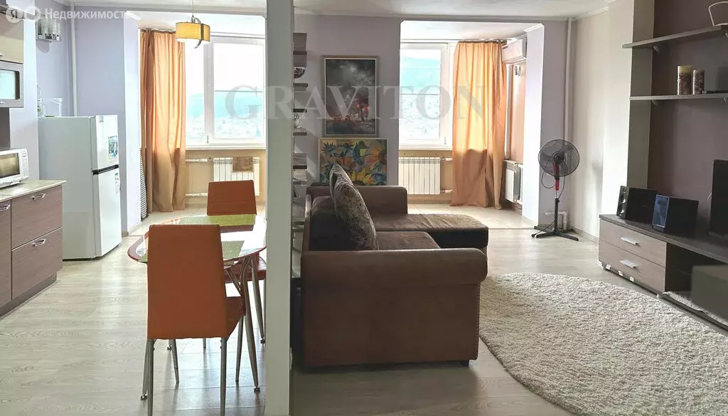 1-комнатная квартира: Горно-Алтайск, улица Мичурина, 2 (48.2 м) - Фото 2
