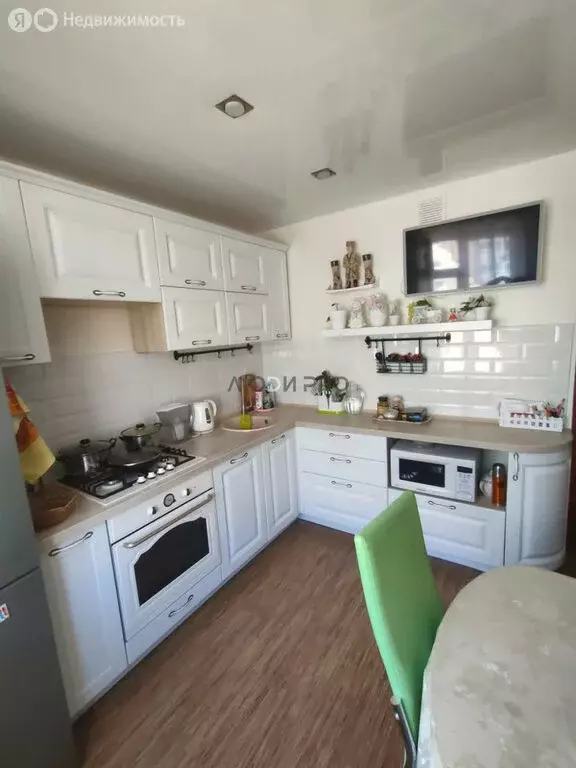 2-комнатная квартира: Сыктывкар, улица Славы, 18 (50 м) - Фото 1