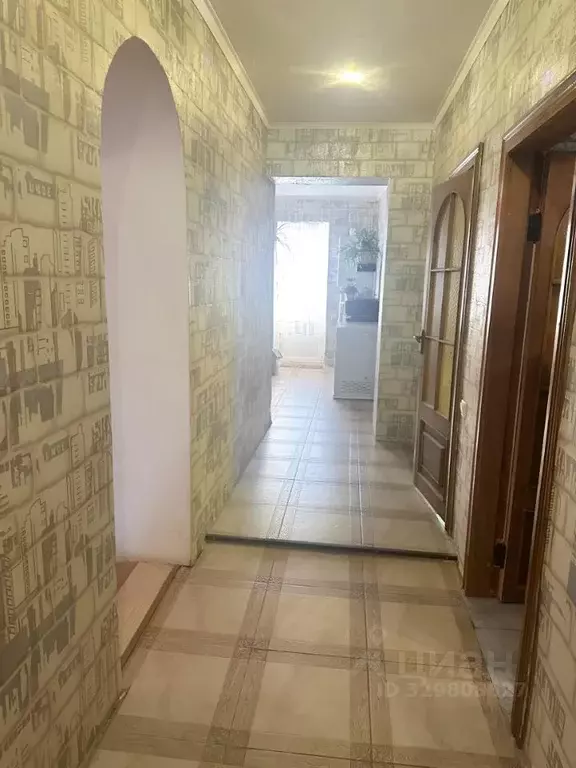 Коттедж в Белгородская область, Губкин ул. Урицкого (100 м) - Фото 2