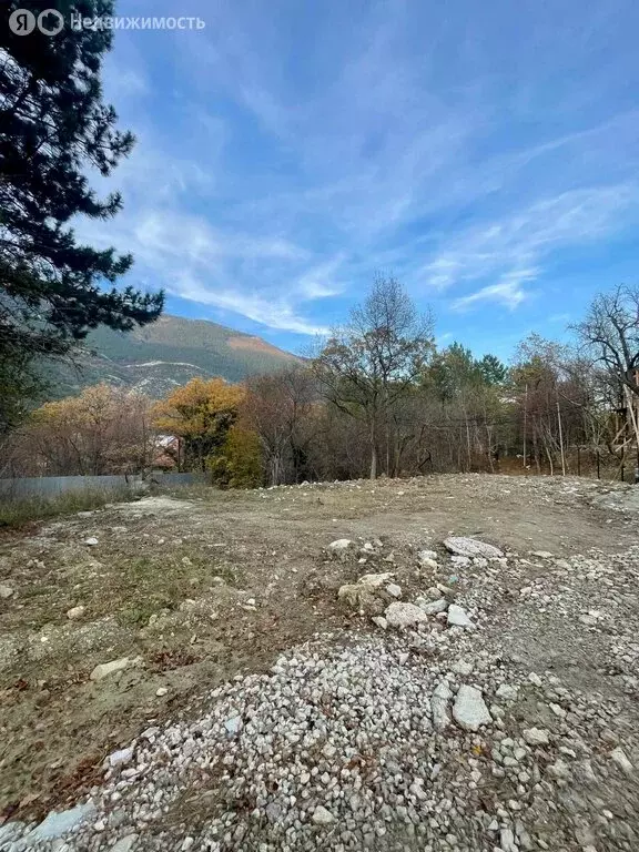 Участок в Республика Крым, муниципальный округ Ялта, посёлок ... - Фото 1