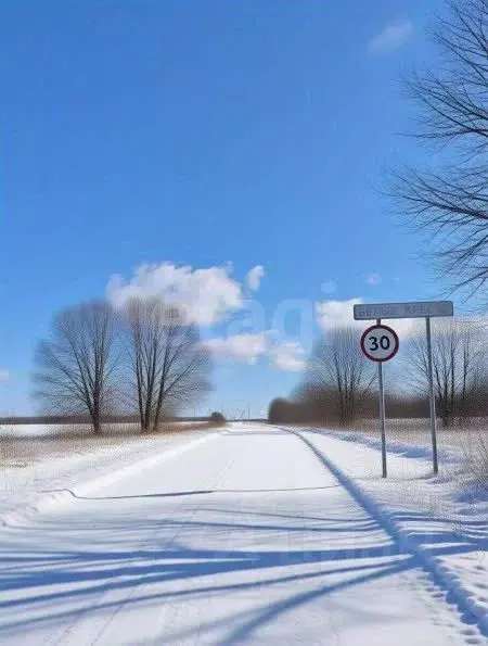 Участок в Ленинградская область, Волховский район, Иссадское с/пос, д. ... - Фото 1