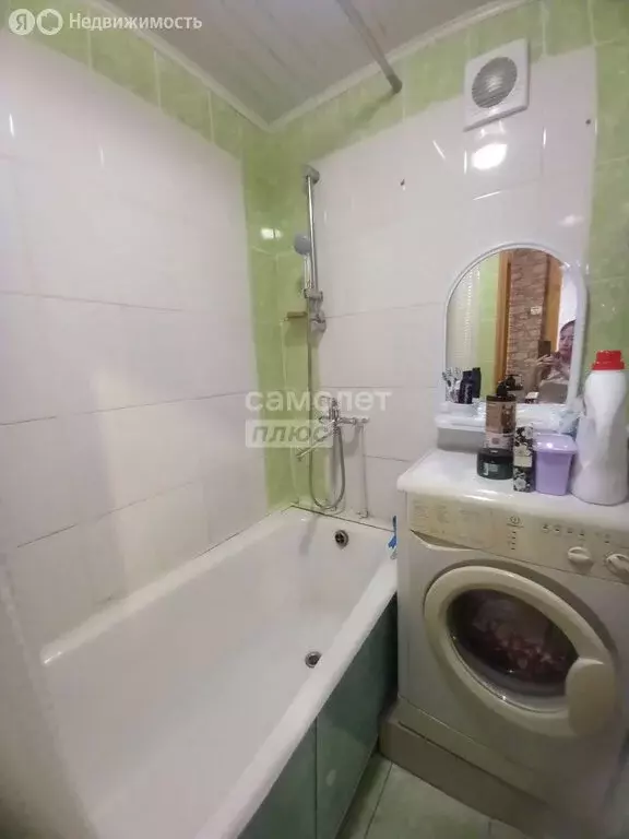 2-комнатная квартира: Губаха, проспект Свердлова, 6Б (45.8 м) - Фото 2