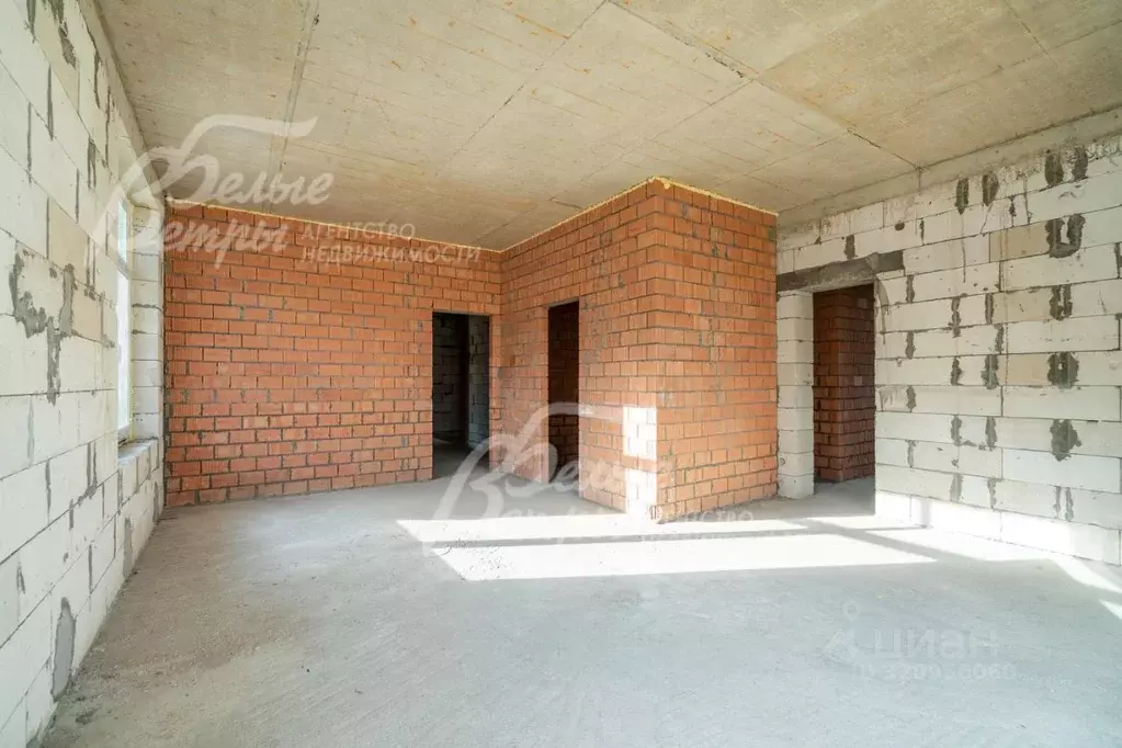 Дом в Москва д. Нижнее Валуево, ул. Ликовка, 7 (480 м) - Фото 1