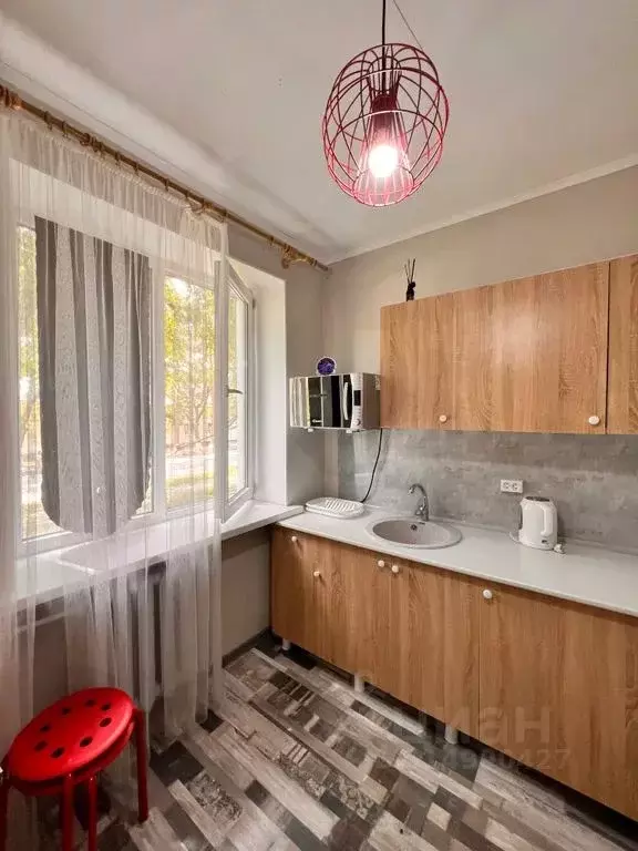 1-к кв. Крым, Белогорск ул. Луначарского, 47 (31.0 м) - Фото 1