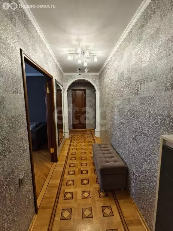 3-комнатная квартира: Майкоп, Крестьянская улица, 451 (64.4 м) - Фото 2