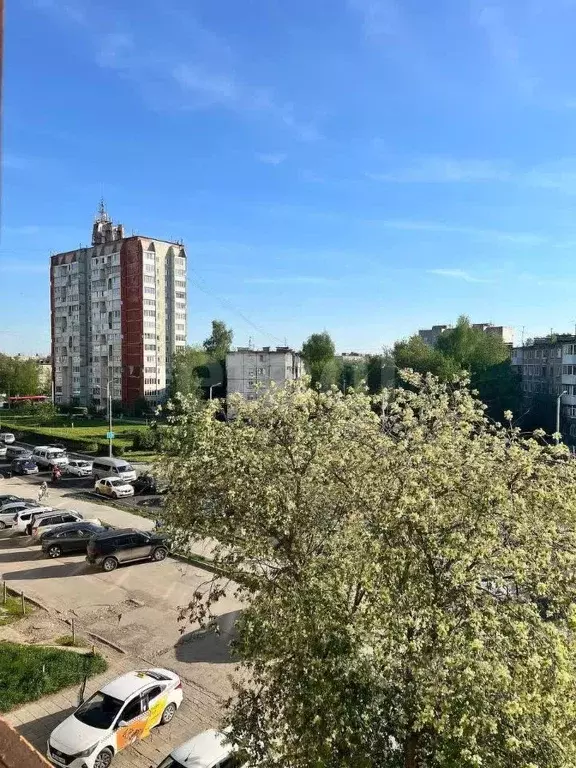 4-к кв. Пермский край, Пермь ул. Космонавта Леонова, 43Б (107.0 м) - Фото 0