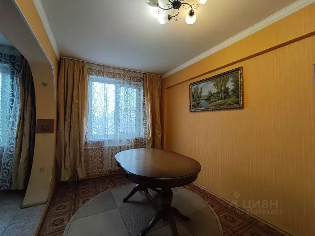 3-к кв. Алтайский край, Рубцовск Октябрьская ул., 022 (58.6 м) - Фото 1