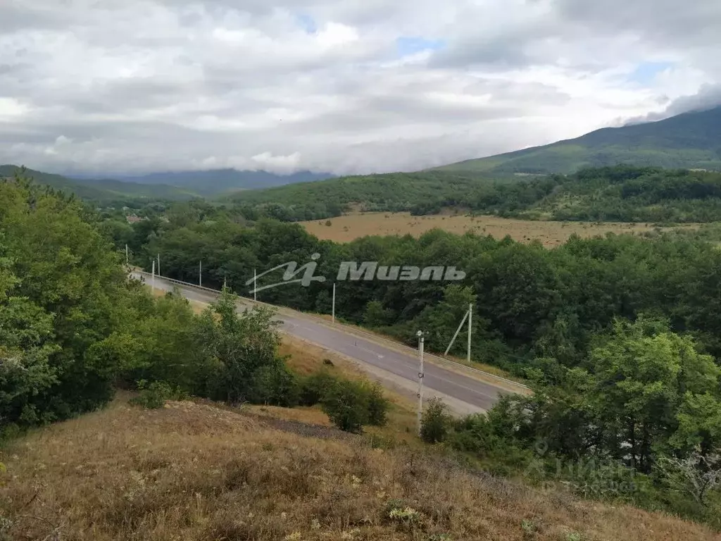 Участок в Крым, Бахчисарайский район, с. Зеленое  (9.7 сот.) - Фото 0