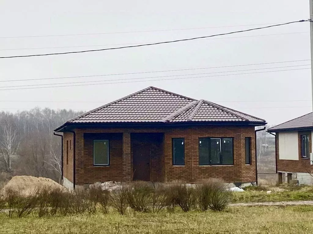 Дом в Тульская область, Тула муниципальное образование, д. Харино пер. ... - Фото 1