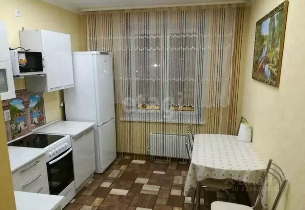 1-к кв. Тюменская область, Тобольск 15-й мкр, 37 (34.5 м) - Фото 1