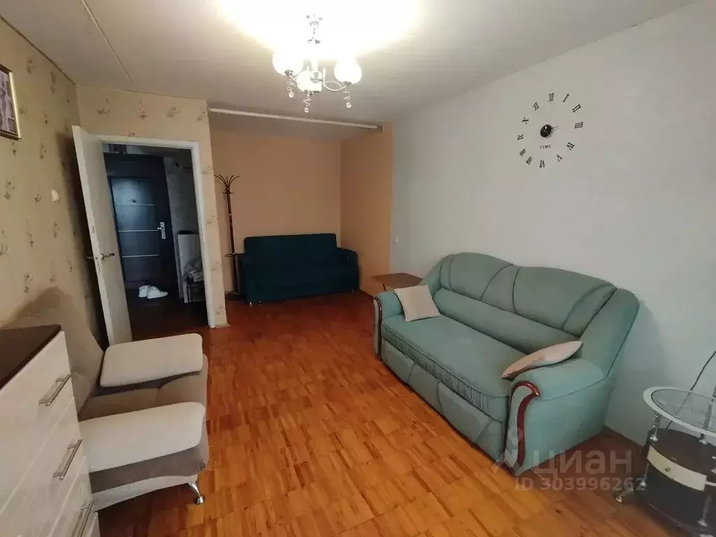 1-к кв. Ленинградская область, Луга просп. Кирова, 77 (33.0 м) - Фото 1