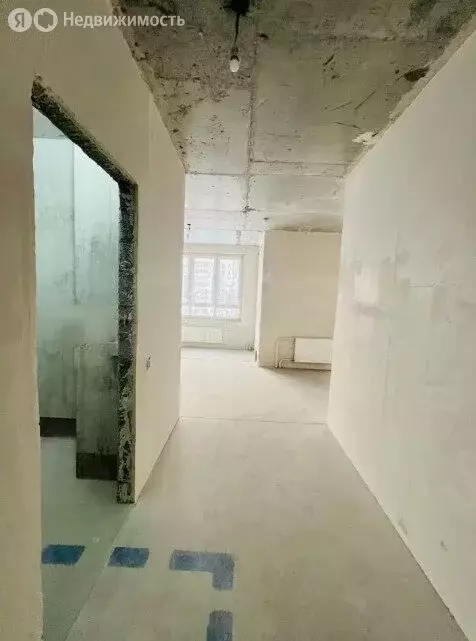 Квартира-студия: деревня Патрушева, улица Петра Ершова, 12 (29.3 м) - Фото 2