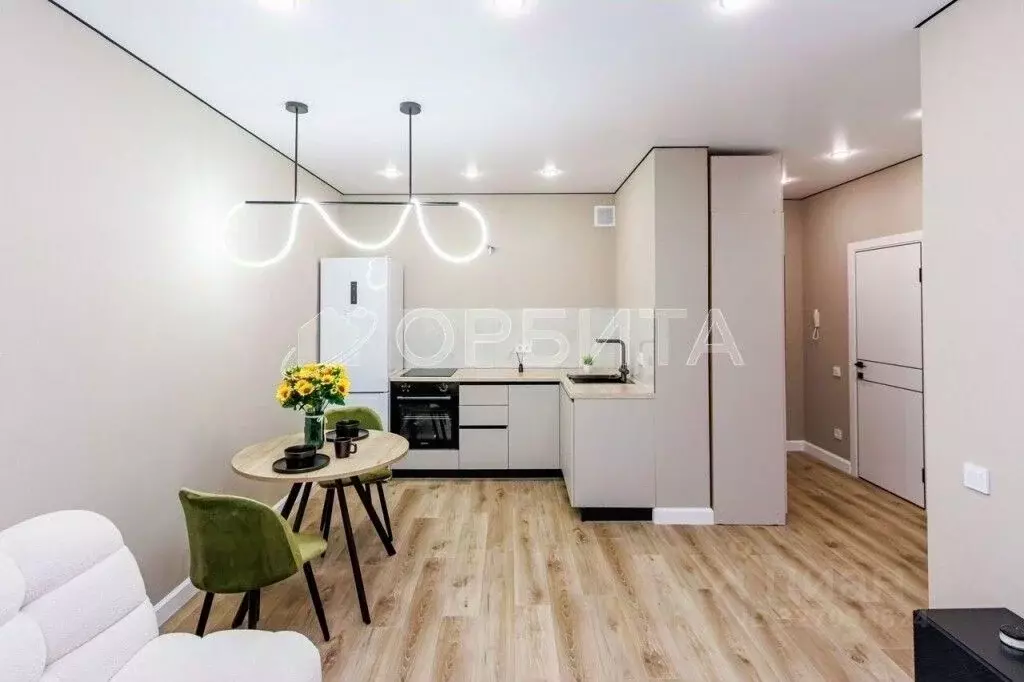 1-к кв. Тюменская область, Тюмень ул. Фармана Салманова, 1 (40.3 м) - Фото 1