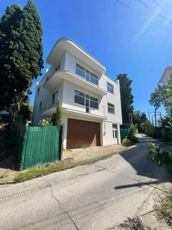 Дом в Крым, Ялта муниципальный округ, Массандра пгт ул. Совхозная, 9А ... - Фото 1