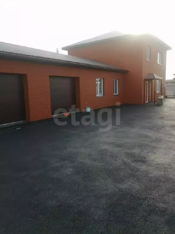 Дом в Курган, микрорайон Глинки, улица Солодкова (215 м) - Фото 1