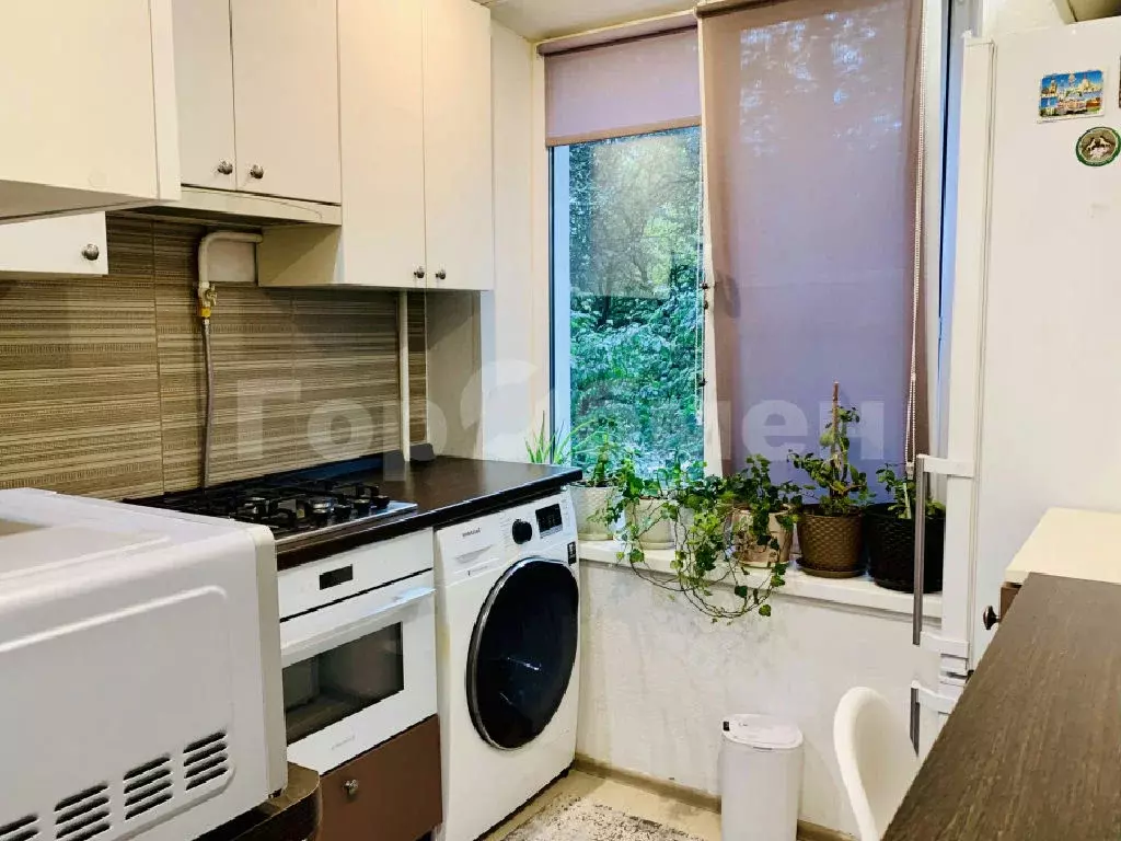 Продается 2-комнатная квартира - Фото 1