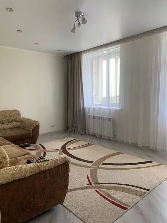 1-к кв. Омская область, Омск ул. 3-я Енисейская, 28 (45.0 м) - Фото 1