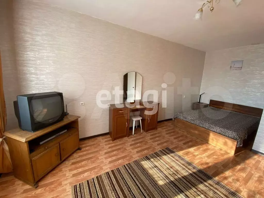 1-к. квартира, 36 м, 8/10 эт. - Фото 1