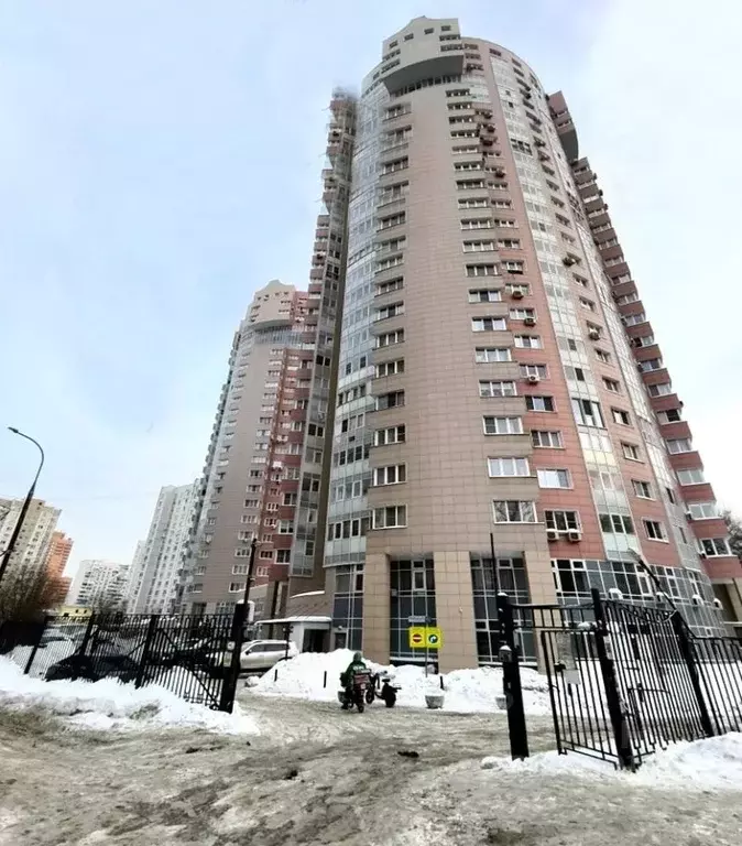 Студия Московская область, Химки ул. Бабакина, 15 (45.0 м) - Фото 1