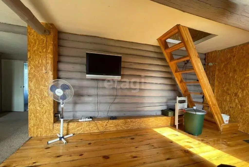 Дом в Томская область, Кожевниковский район, с. Киреевск ул. Карла ... - Фото 1