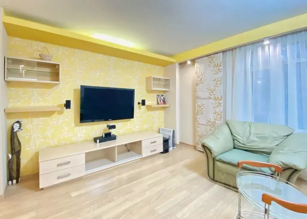 5-к кв. Ярославская область, Ярославль Рыбинская ул., 24 (200.0 м) - Фото 2