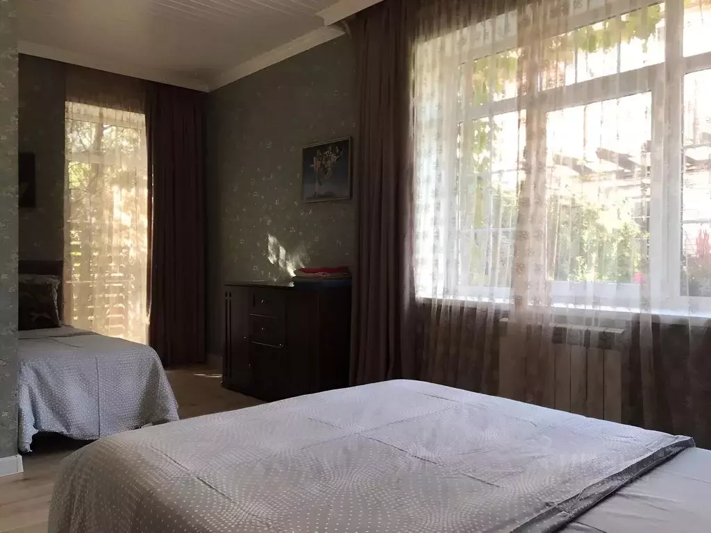 Комната Краснодарский край, Анапа ул. Самбурова, 127 - Фото 2