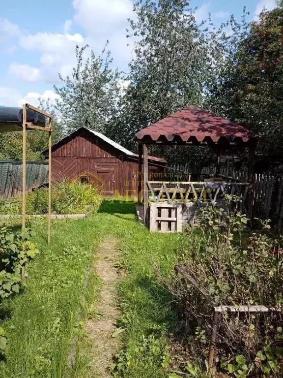 Дом в Свердловская область, Дегтярск Комсомольская ул. (32 м) - Фото 1