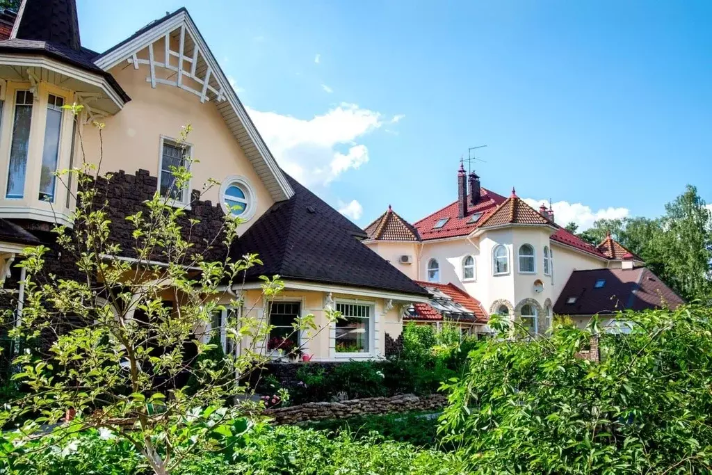 Коттедж в Санкт-Петербург Ольгино тер., ул. Полевая, 39 (250 м) - Фото 0