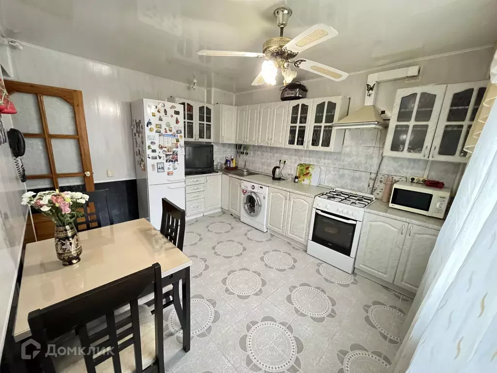 Продаётся 3-к квартира, 69.7 м - Фото 0