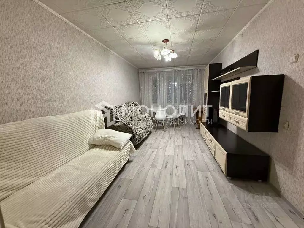 2-к кв. Белгородская область, Старый Оскол Рудничный мкр, 7 (45.0 м) - Фото 2