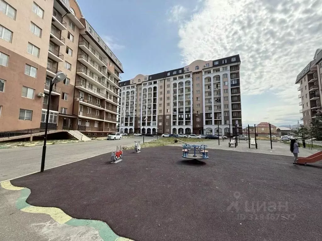 2-к кв. Дагестан, Махачкала ул. Гаджимагомедова, 5 (76.0 м) - Фото 0