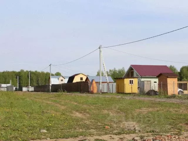 Участок в Московская область, Домодедово городской округ, д. Уварово ... - Фото 0