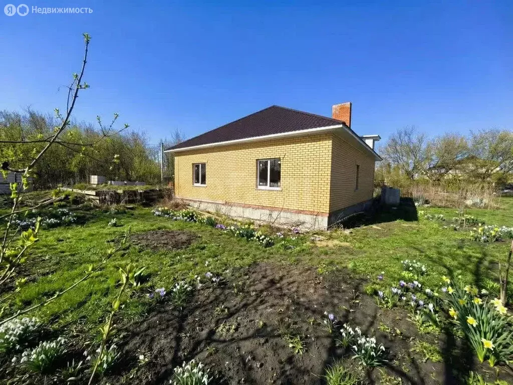 Дом в посёлок Солидарность, Первомайская улица (126 м) - Фото 2