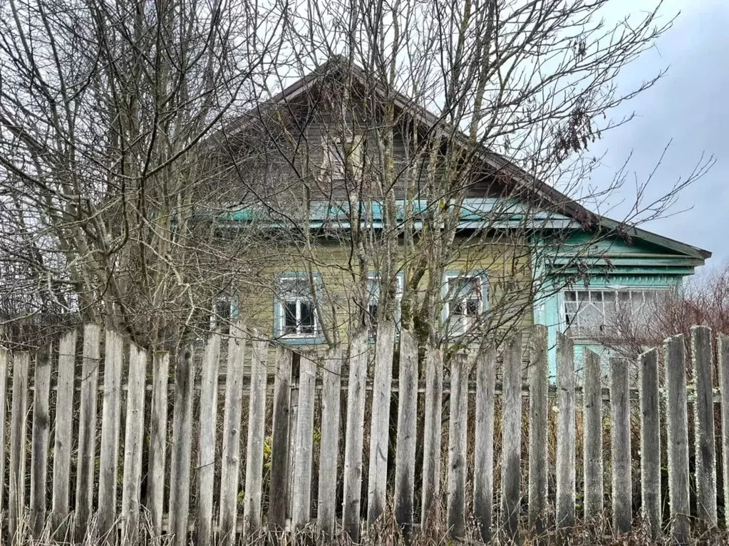 Дом в Тверская область, Фировский муниципальный округ, д. Кузнечково  ... - Фото 0