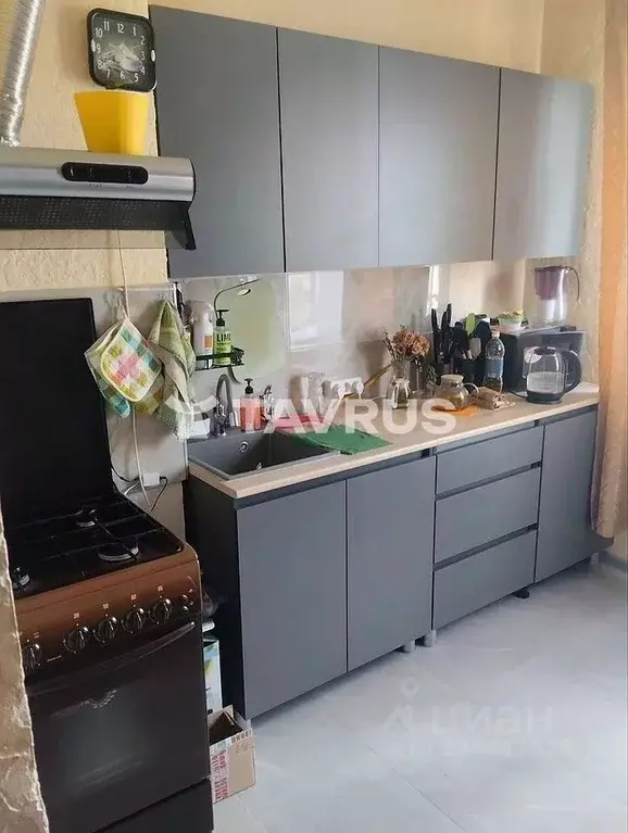 2-к кв. Крым, Симферополь ул. Дружбы, 62 (49.0 м) - Фото 0