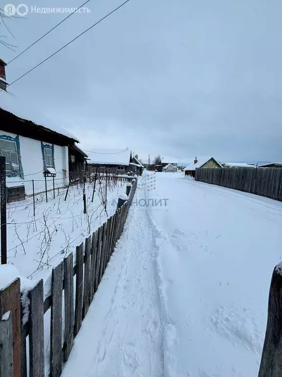 Участок в Республика Марий Эл, посёлок городского типа Оршанка (12 м) - Фото 1