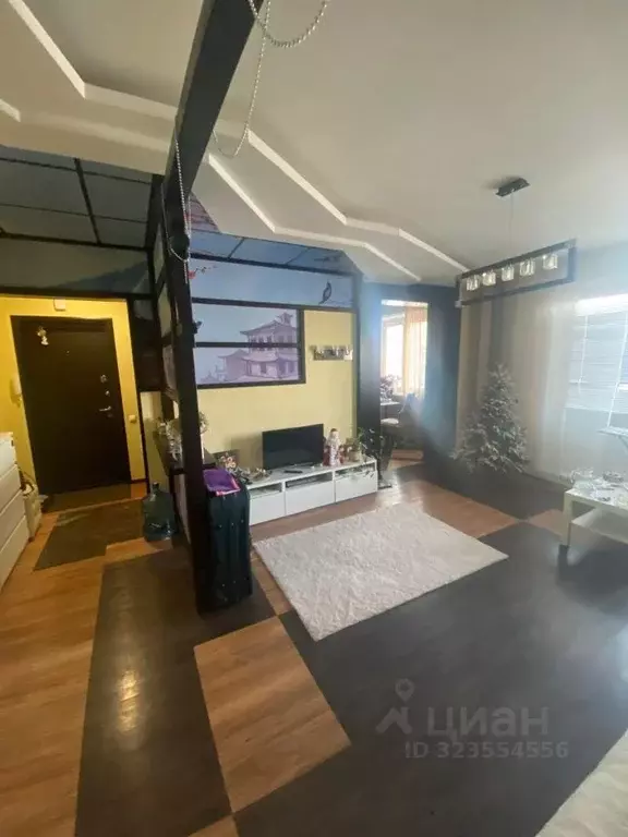 3-к кв. Красноярский край, Красноярск ул. Алексеева, 113 (70.0 м) - Фото 1