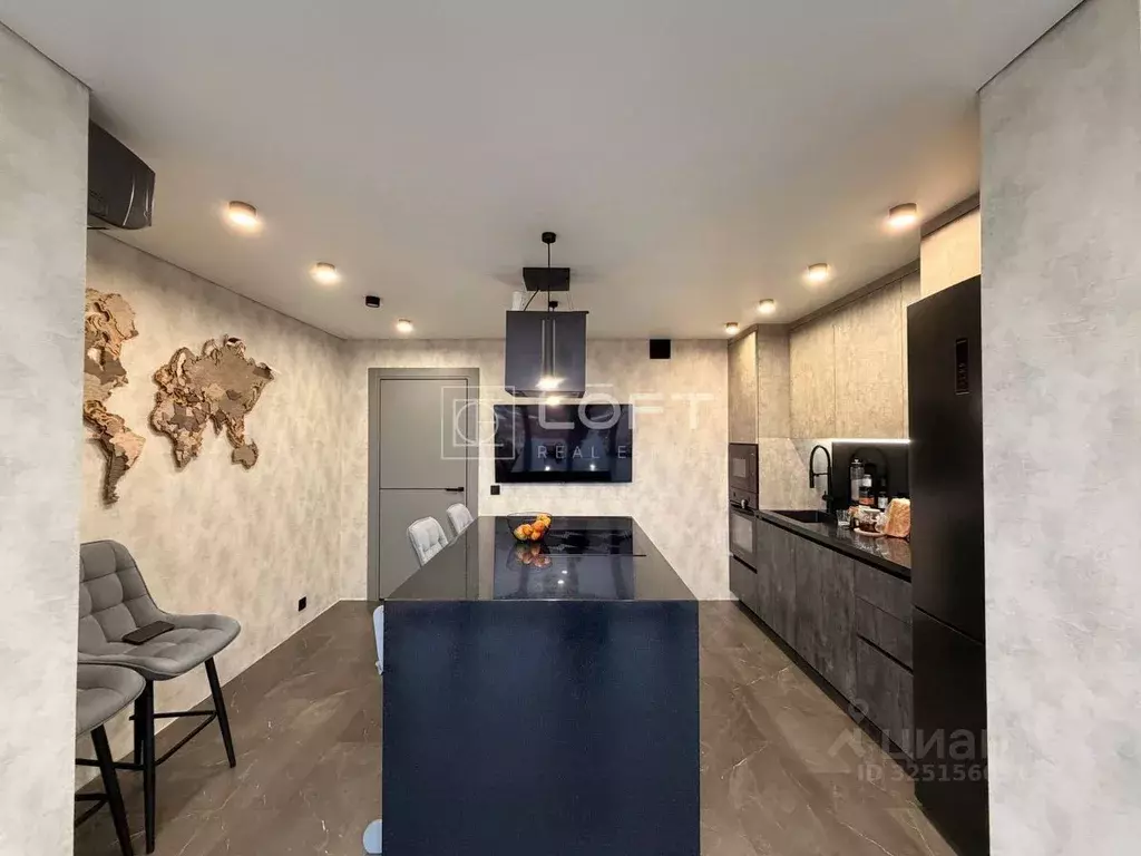 3-к кв. Красноярский край, Красноярск ул. Авиаторов, 38 (86.5 м) - Фото 2