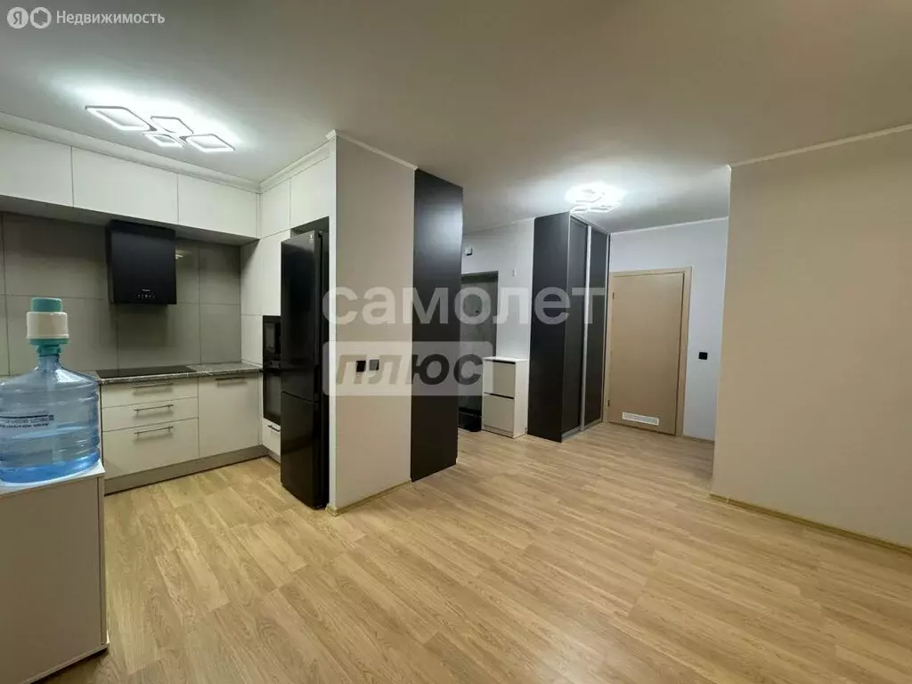 3-комнатная квартира: Екатеринбург, улица Щербакова, 150 (70.6 м) - Фото 1