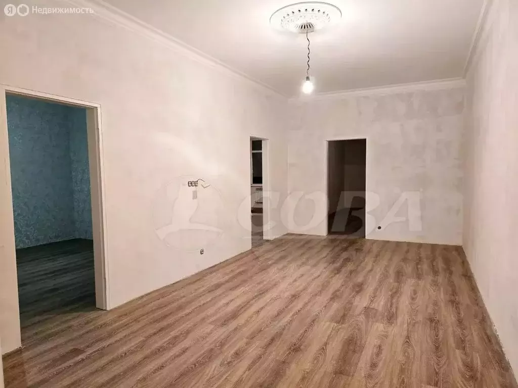 4-комнатная квартира: Махачкала, улица Абубакарова, 85 (109 м) - Фото 1