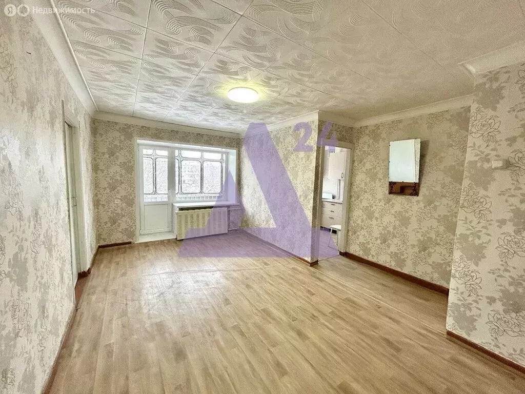 2-комнатная квартира: Новоалтайск, Октябрьская улица, 19 (42.2 м) - Фото 1