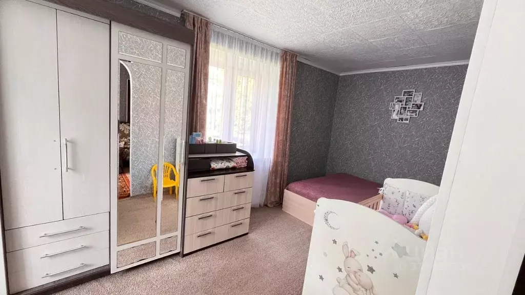 2-к кв. Кемеровская область, Таштагол ул. Матросова, 38 (40.7 м) - Фото 0