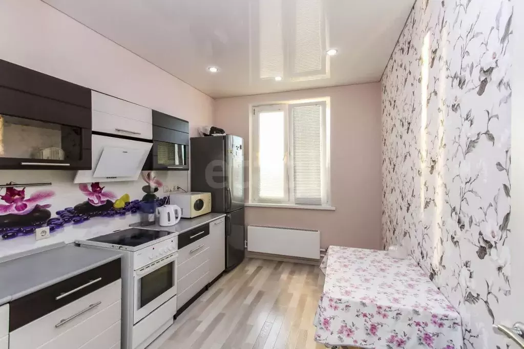 1-к кв. Тюменская область, Тюмень ул. Казачьи луга, 12 (35.0 м) - Фото 1