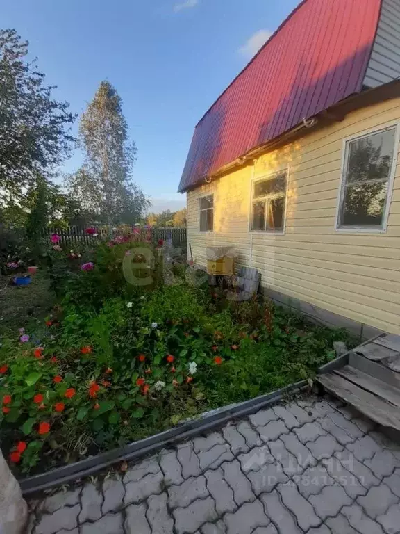Дом в Хабаровский край, Комсомольский район, Металлург-2 АО Амурсталь ... - Фото 1
