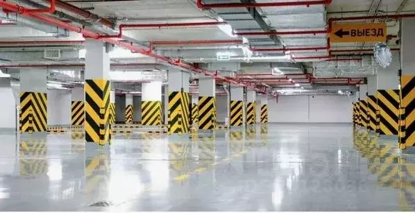 Гараж в Санкт-Петербург Петровский просп., 9к2 (13 м) - Фото 1