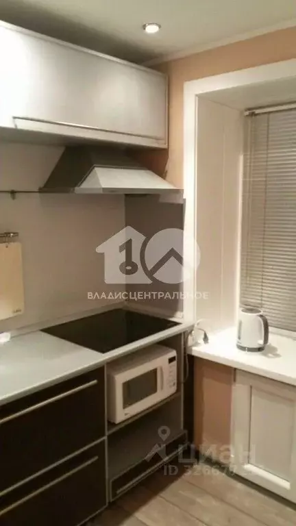 1-к кв. Новосибирская область, Новосибирск ул. Кошурникова, 9 (30.0 м) - Фото 2